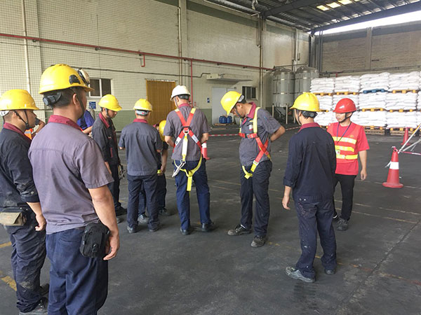 安全、環(huán)保、社會(huì)責(zé)任及團(tuán)隊(duì)培訓(xùn) 安全、環(huán)保、社會(huì)責(zé)任及團(tuán)隊(duì)培訓(xùn)